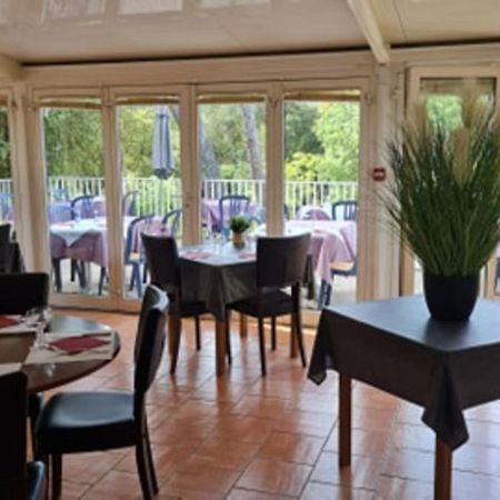 Le Relais Des Lavandins Le Muy Eksteriør bilde